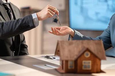 規(guī)范房地產(chǎn)經(jīng)紀(jì)服務(wù)，為中國經(jīng)濟高質(zhì)量發(fā)展騰挪空間